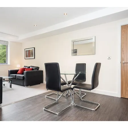 Stylish Flat Near The City Centre - Pass The Keys York Exterior photo