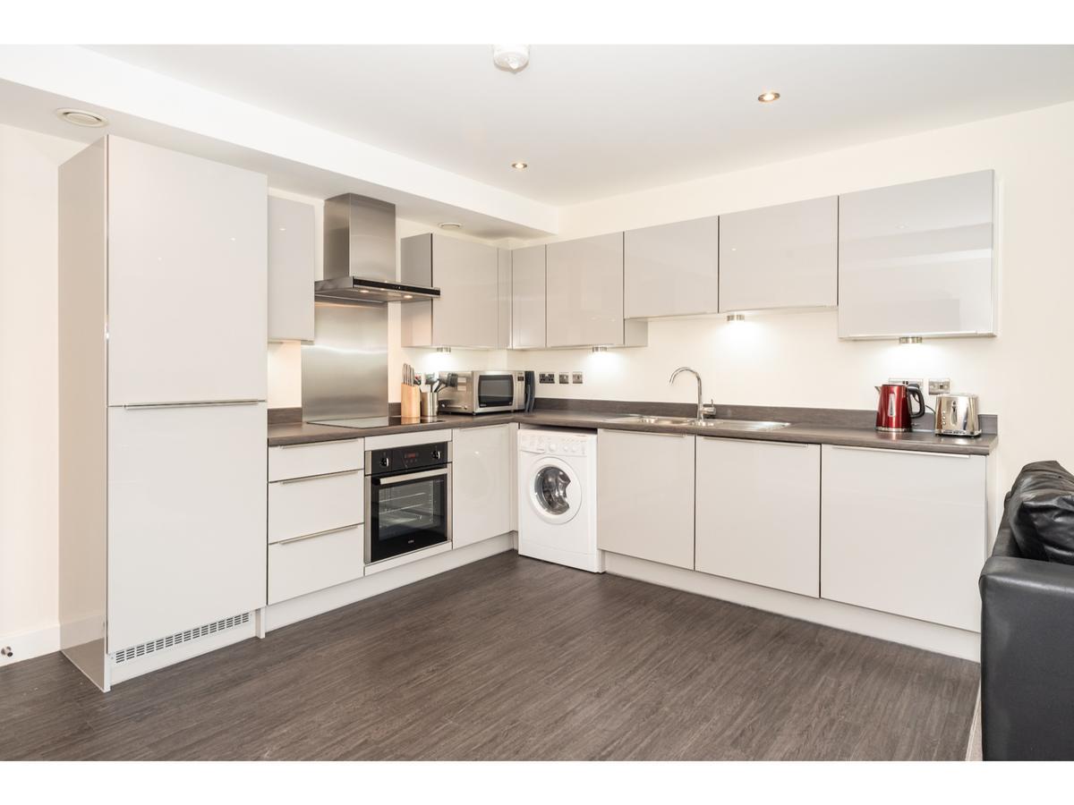 Stylish Flat Near The Centre - Pass The Keys
